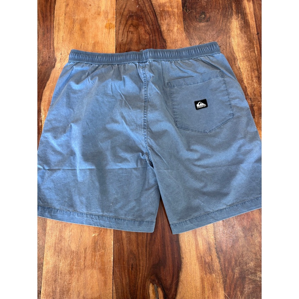 NWTO QUIKSILVER taxer shorts mens large blue stretch elastic waist beach casual